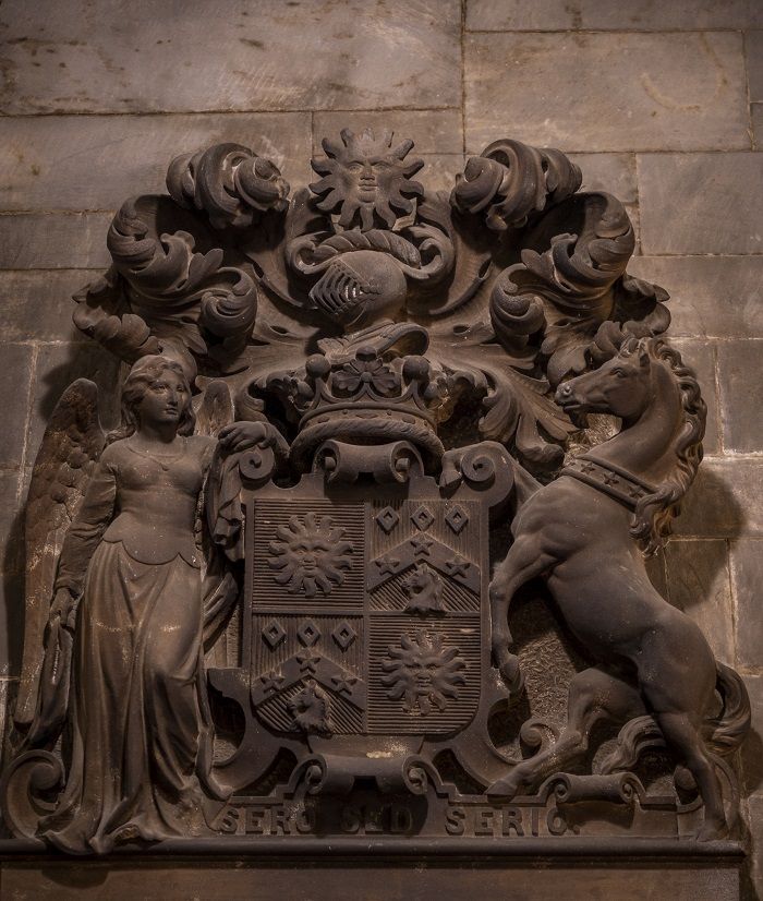 The Edwin Muir Room, table and shares set up in a horse shoe style